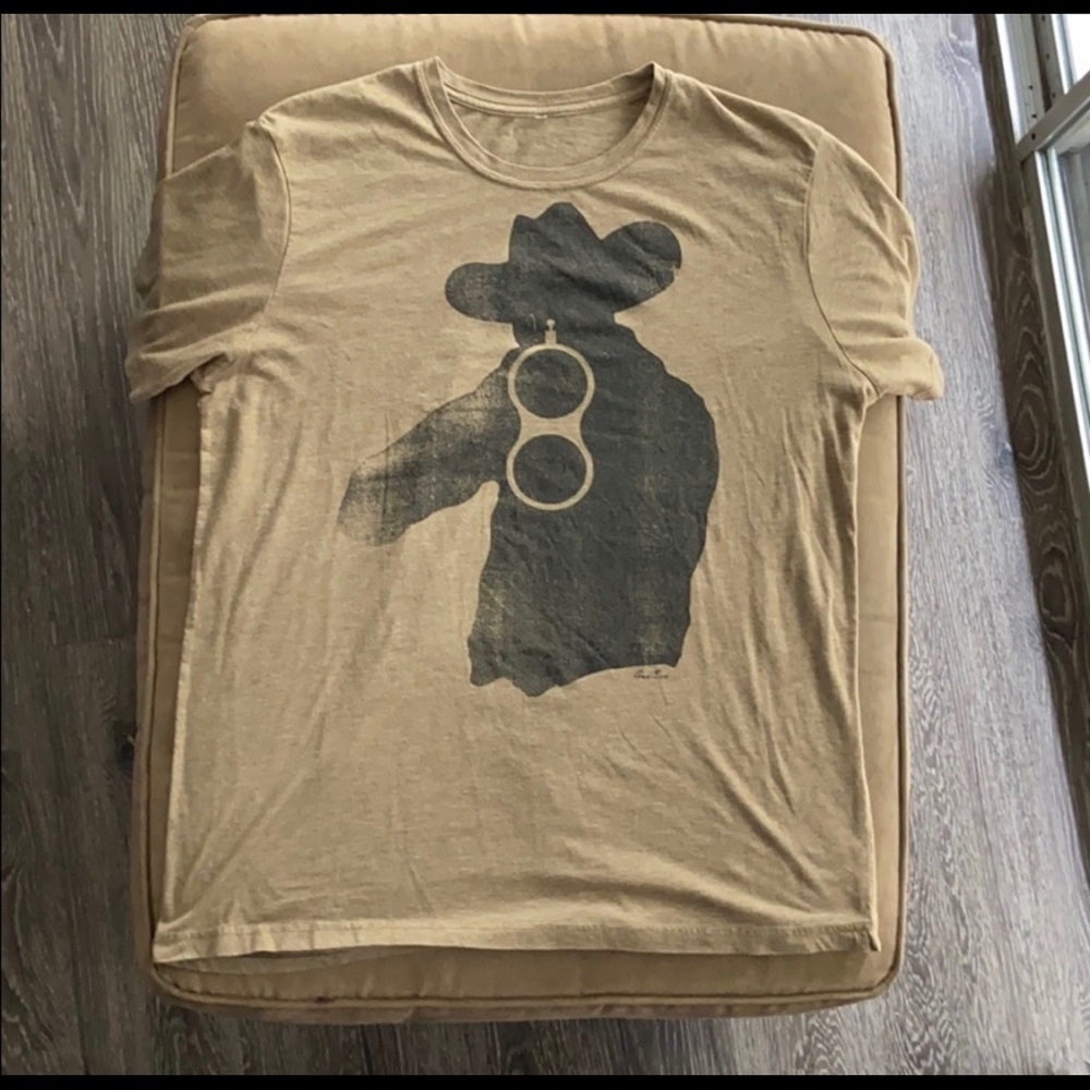 Men’s Cowboy gunslinger t shirt